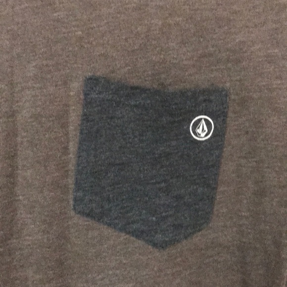 Volcom Grey Long Sleeve - Picture 2 of 5